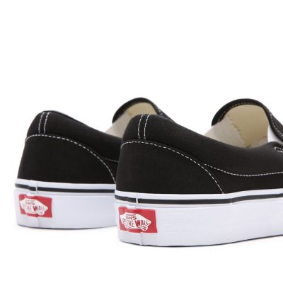 Ua Vans Classic Slip-On Unisex Cipő Black - Image 5